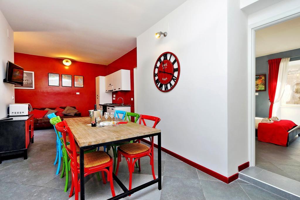 Cozy Apartment Fabia 300 Mt From Colosseum Exteriér fotografie